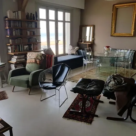 Les Pieds Dans L'eau Blonville-sur-Mer