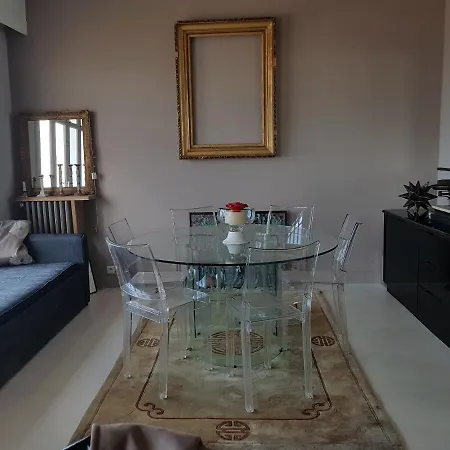 Les Pieds Dans L'eau