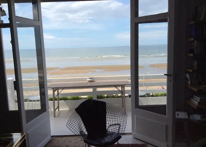 Les Pieds Dans L'eau